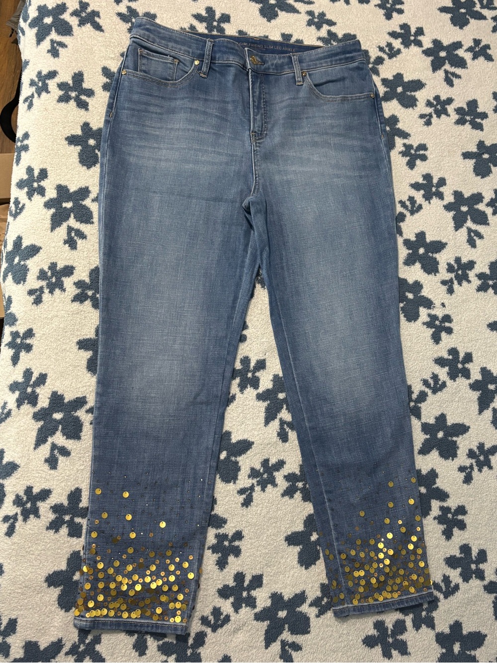 Chico's So Slimming Girlfriend Slim Leg Ankle Sequin Jeans Size 2R/ US 12R